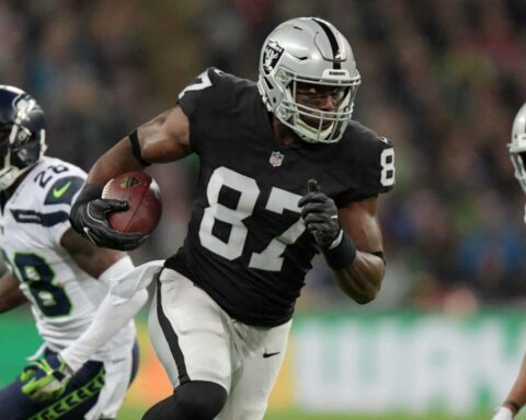 Should Cowboys Address TE Need Via Free Agency?
