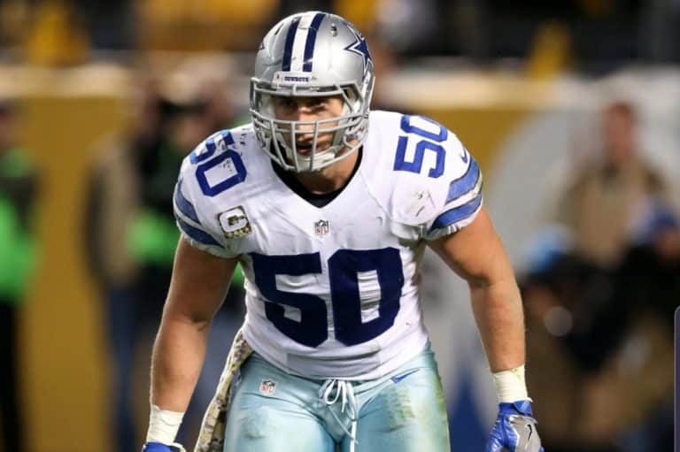 Sean Lee Switching to Strongside Linebacker is Brilliant 1