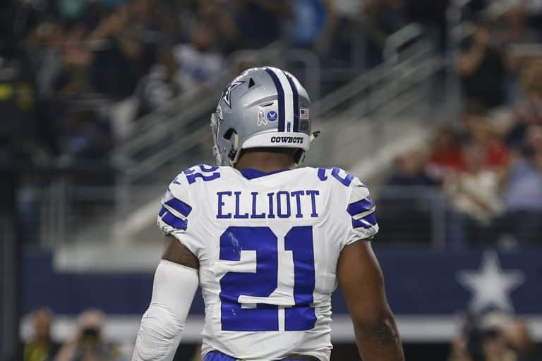 PFF Projects Ezekiel Elliott is 1 of 9 RBs to Rush for 900 Yards in 2019