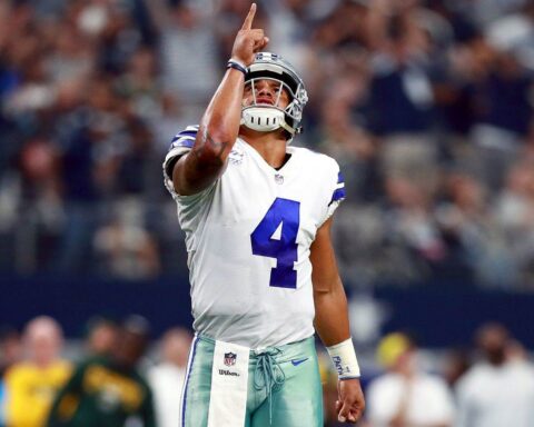Dak Prescott: Ignore the Outside Noise