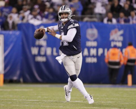 Dak Prescott Has Another Big Day in Cowboys Win Over Giants