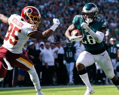 Slowing Eagles Rookie Miles Sanders Key for Cowboys Defense