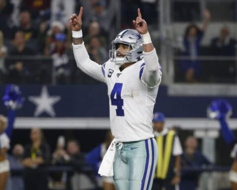 Stephen Jones Says Contract Talks With Dak Prescott are 'fixing to heat up'