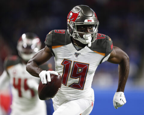 Should Cowboys Consider Free Agent WR Breshad Perriman?