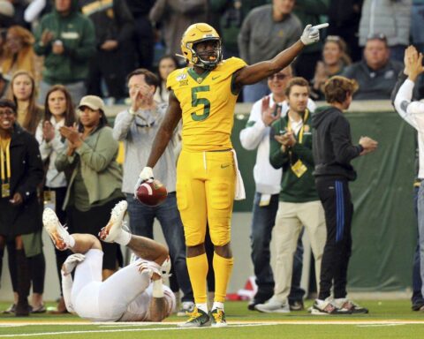 Cowboys Showing Interest in Baylor WR Denzel Mims