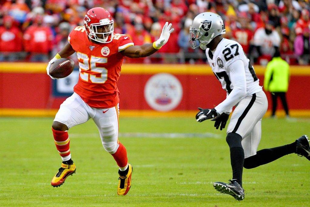 Despite Dynamic Zeke/Pollard Duo, Should Cowboys Add Veteran RB? 1 LeSean McCoy