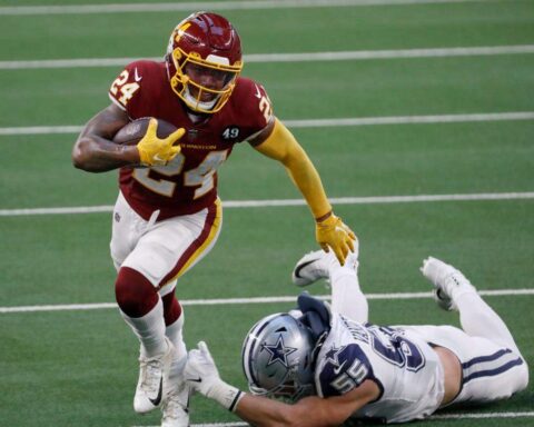 Antonio Gibson, Washington
