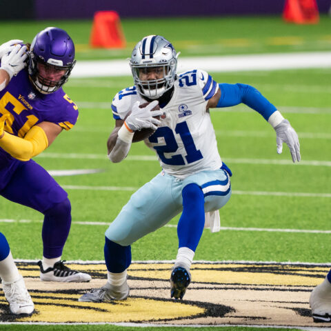 Ezekiel Elliott Finally Reaches 100 Yards, Joins Elite RB Group