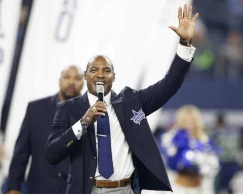 Former Cowboys S Dareen Woodson Rips Defensive Effort in Dallas in 2020