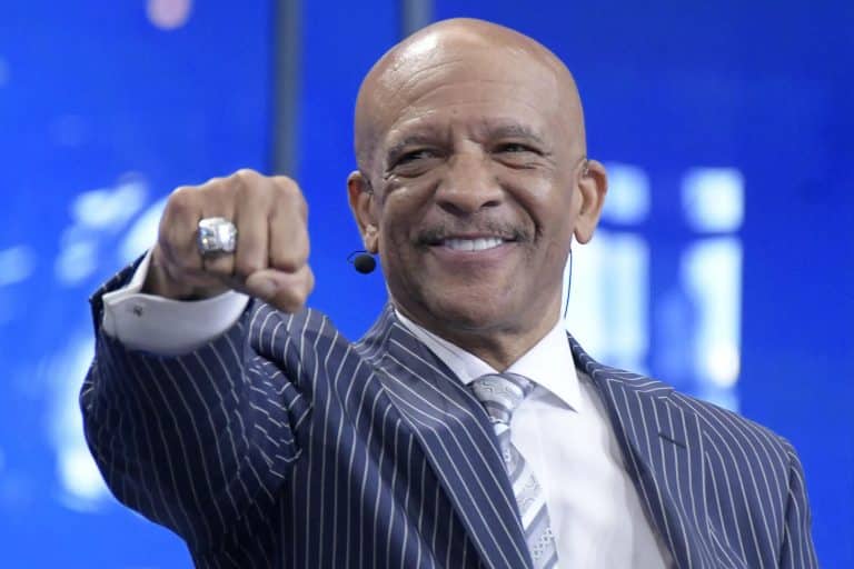 Cowboys WR Drew Pearson Elected to Pro Football Hall of Fame