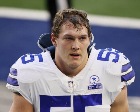 Leighton Vander Esch Must Perform Well in Contract Season