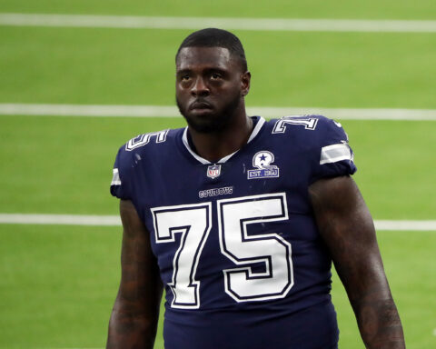 REPORT: OL Cam Erving Negotiating Deal to Join Panthers