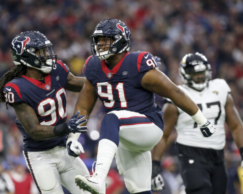 Cowboys Agree To Deal With DL Carlos Watkins