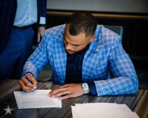 Dak Prescott Ends Challenging Year With Mega Deal 1