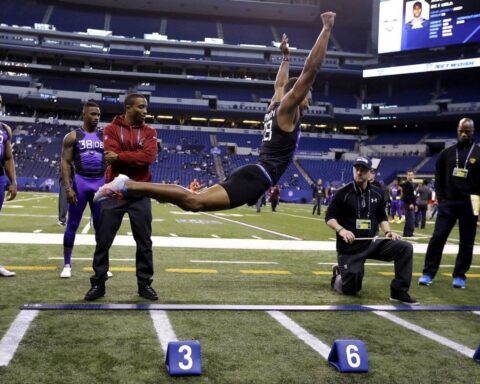NFL to Seek Hosting Bids for NFL Combine, Dallas Could Host in 2023