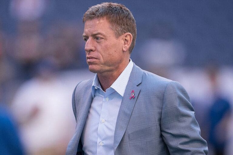 Former Cowboys QB Troy Aikman rumored to be ESPN's next MNF lead analyst.