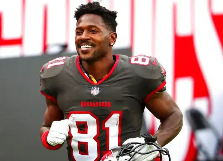 2022 Free Agency: Could WR Antonio Brown be an option for the Cowboys?