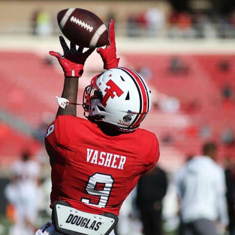 Buy or Sell: T.J. Vasher Can Provide Much-Needed WR Depth 2