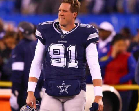 NFL Countdown: 91 Days till Week 1, and Why L.P Ladouceur Is the Greatest 91 in Cowboys History