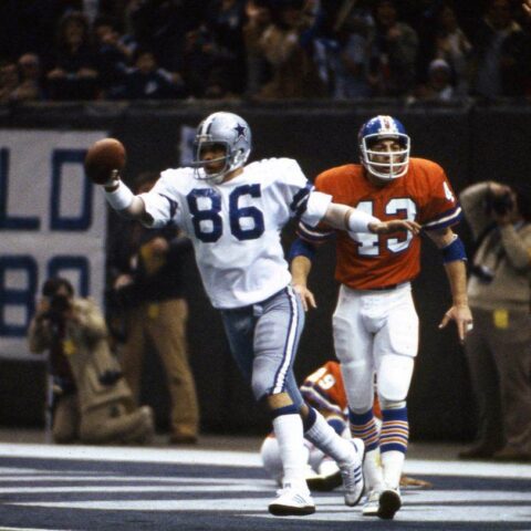NFL Week 1 Countdown: Butch Johnson "California Quakes" Himself To The Best #86 1
