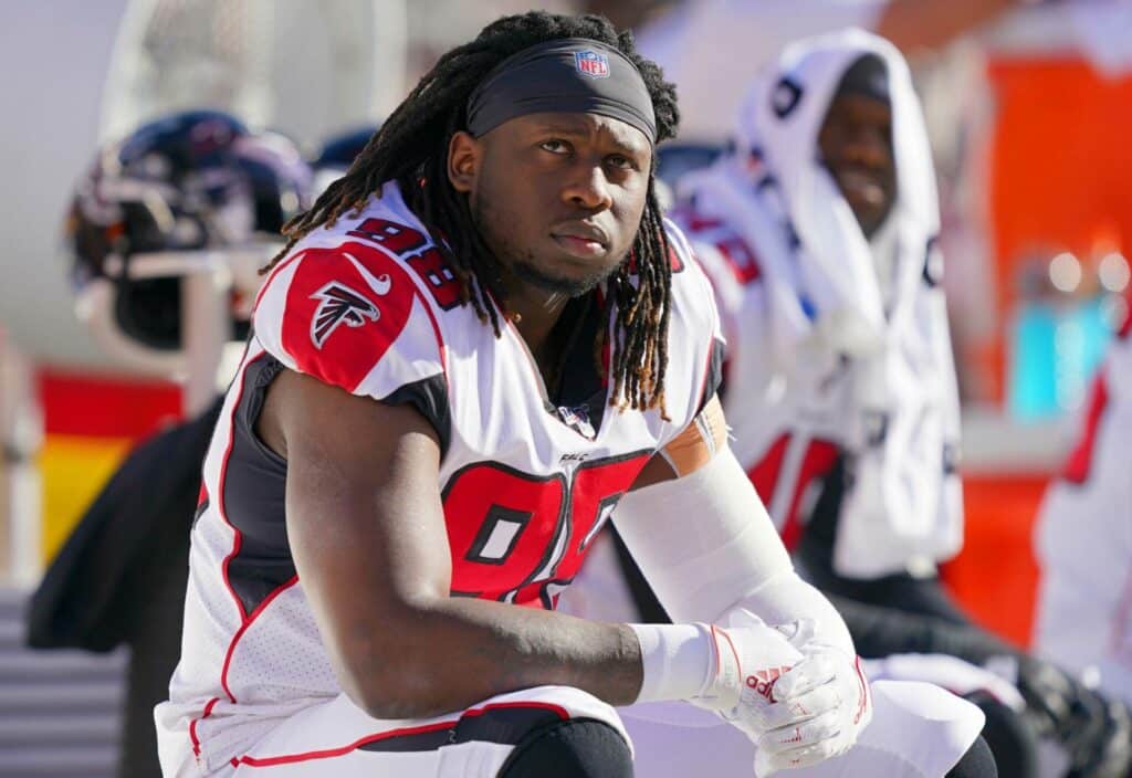 Cowboys Visit w/ Former Dan Quinn Draft Pick Takk McKinley