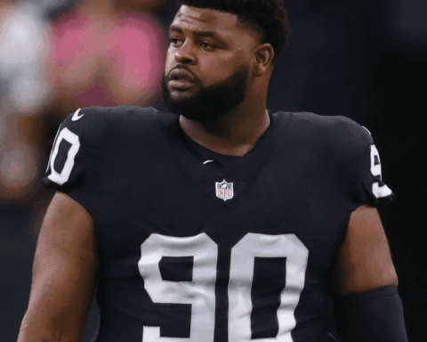 BREAKING: Cowboys trade for DT Johnathan Hankins