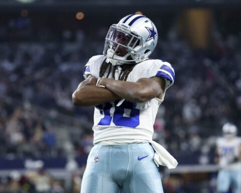 Week 17 Preview: Dallas Cowboys at Tennessee Titans