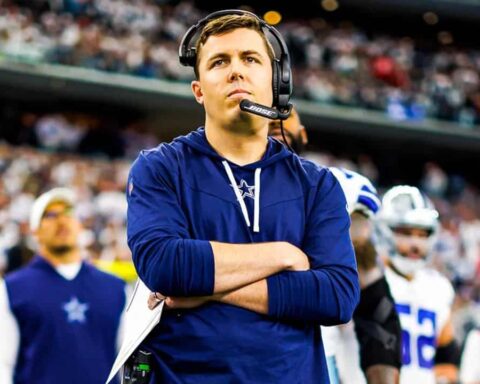 Kellen Moore, Mike McCarthy, Jerry Jones making the best of a bad situation