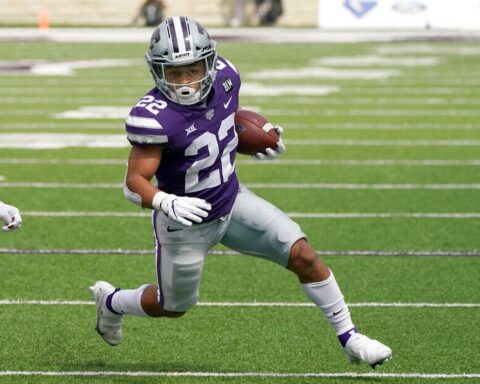 Cowboys draft Kansas State RB Deuce Vaughn with 212th pick