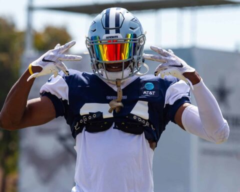Re-Signed Linebacker Tops Cowboys' Depth Chart For 2023