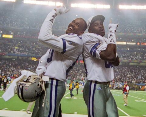 Emmitt "shoulders" the load in must win game vs Giants 1