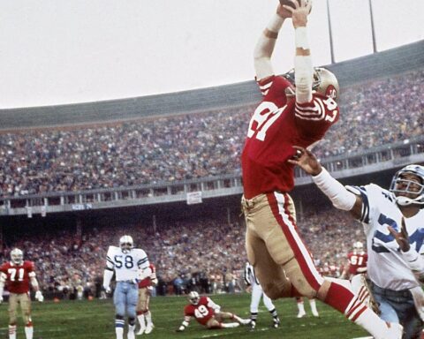 1981: Danny White, Cowboys can’t “catch” a break