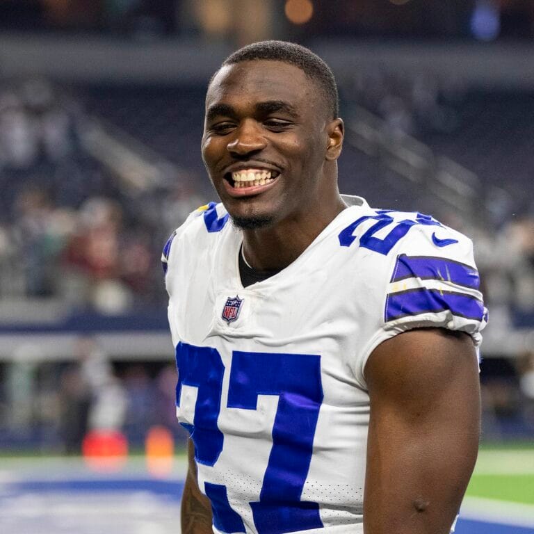 Cowboys secure another safety by guaranteeing the remainder of Jayron Kearse's contract 1