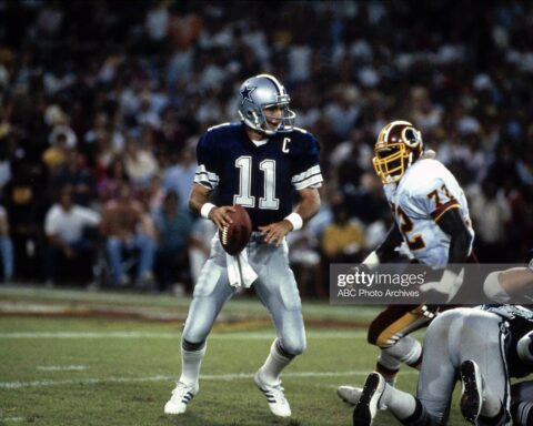 One last hurrah for Tom Landry, Cowboys in 1985 5