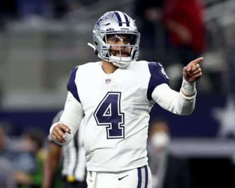 DAL at ARI: Dak Prescott will be unleashed