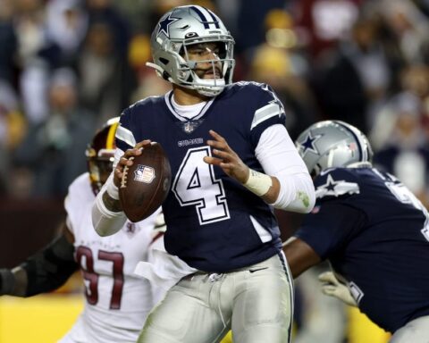 Will Cowboys leave room for desert on Thanksgiving or gabble the Commanders up?