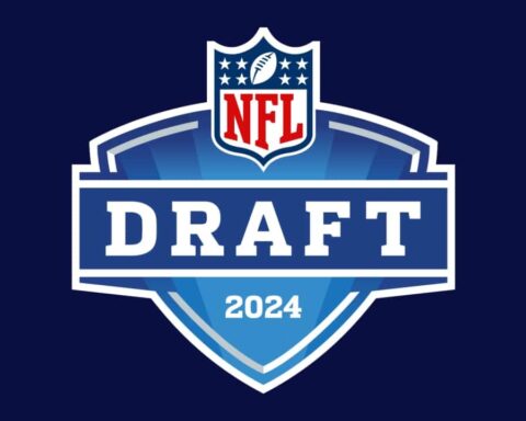 3 positions the Cowboys must address early in the draft