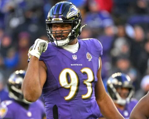 3 defensive free agents the Cowboys can still sign 2
