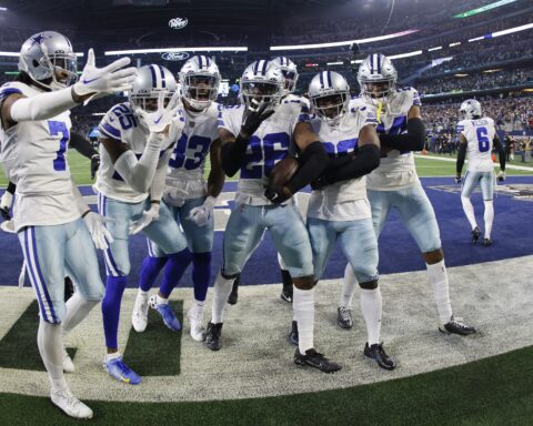 Cowboys stars focus on building team chemistry as season nears 6