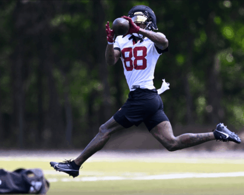 Former Cowboys' receiver helps NFC East avoid preseason finale sweep 2
