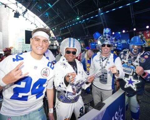 Cowboys repeat same mistakes of past drafts