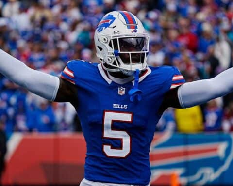 Defensive back Kaiir Elam
