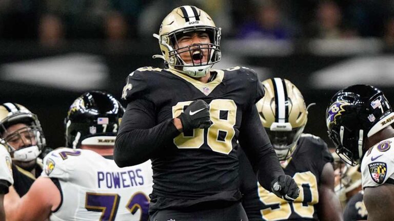 Is a potential starter buried on the depth chart? - Defensive End | Payton Turner