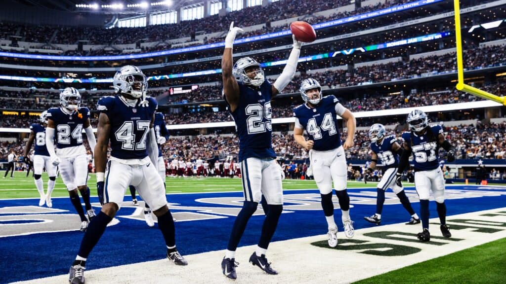 What are the Dallas Cowboys worth in 2025 and how it compares to other NFL teams