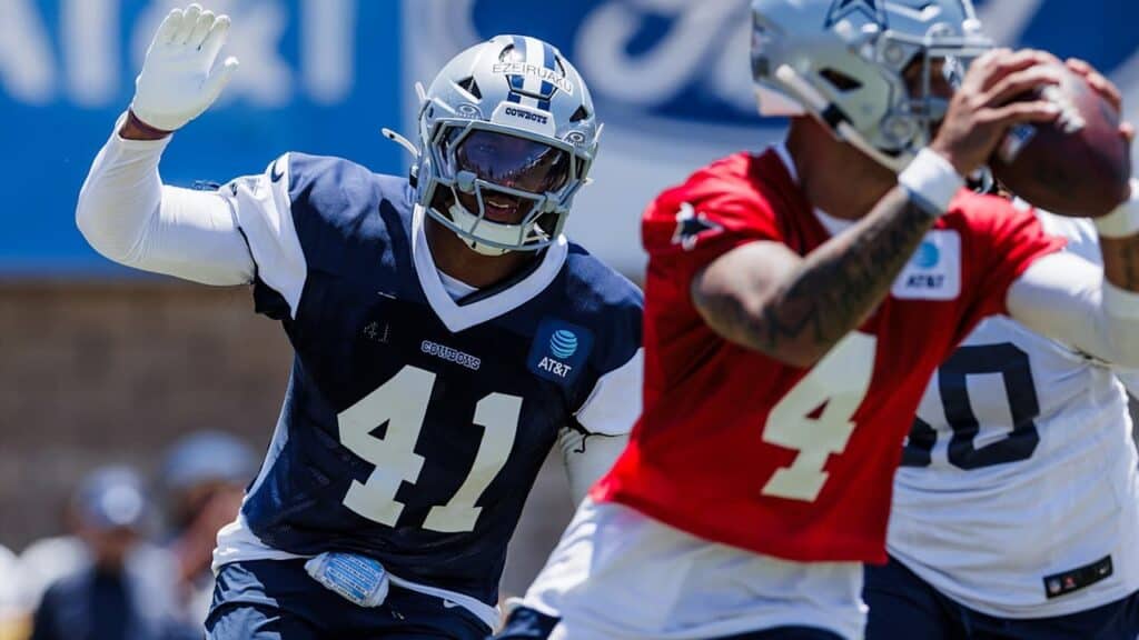5 players to watch now that the Cowboys are in full pads - Deuce Vaughn, Donovan Ezeiruaku, Marist Liufau 5 players to watch now that the Cowboys are in full pads - Deuce Vaughn, Donovan Ezeiruaku, Marist Liufau