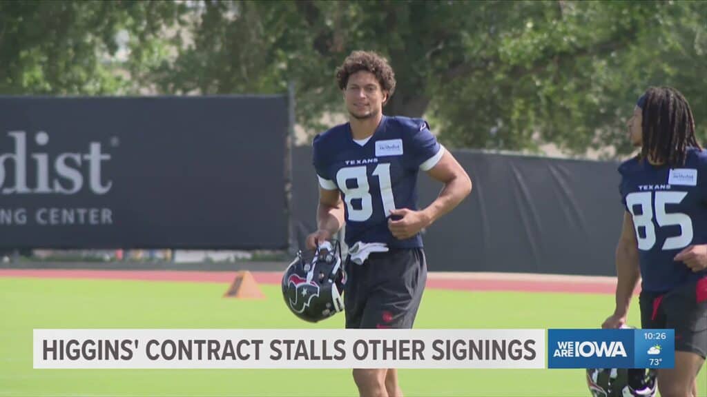 Cowboys 2nd-round pick finally signs just ahead of training camp - 2025 NFL Draft, Contracts, Defensive End Cowboys 2nd-round pick finally signs just ahead of training camp - 2025 NFL Draft, Contracts, Defensive End