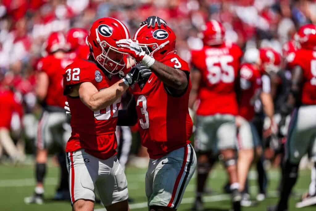 The Upcoming College Football Season Is Now Just a Few Days Away: The Teams to Watch Out For